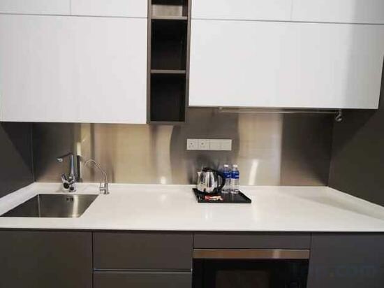 Designer Queen Studio