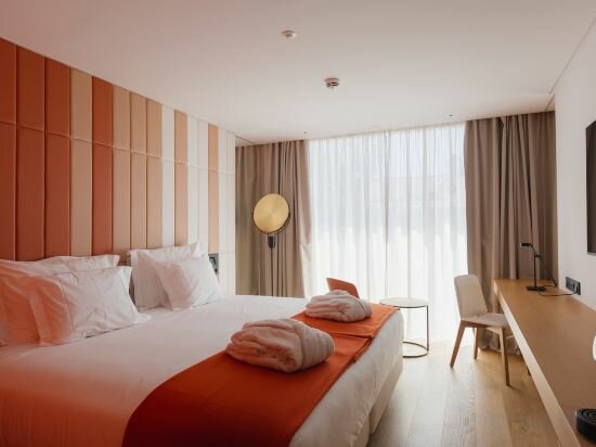 Deluxe Double Room City View