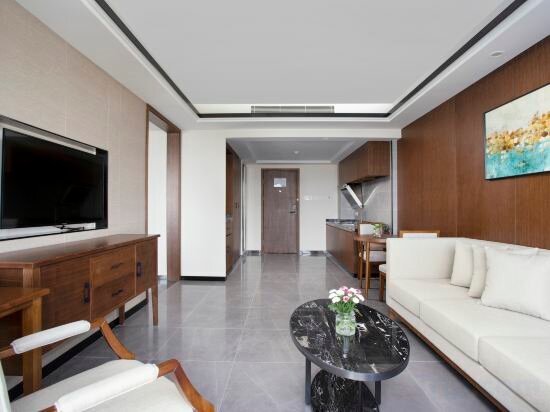 Deluxe Executive Suite