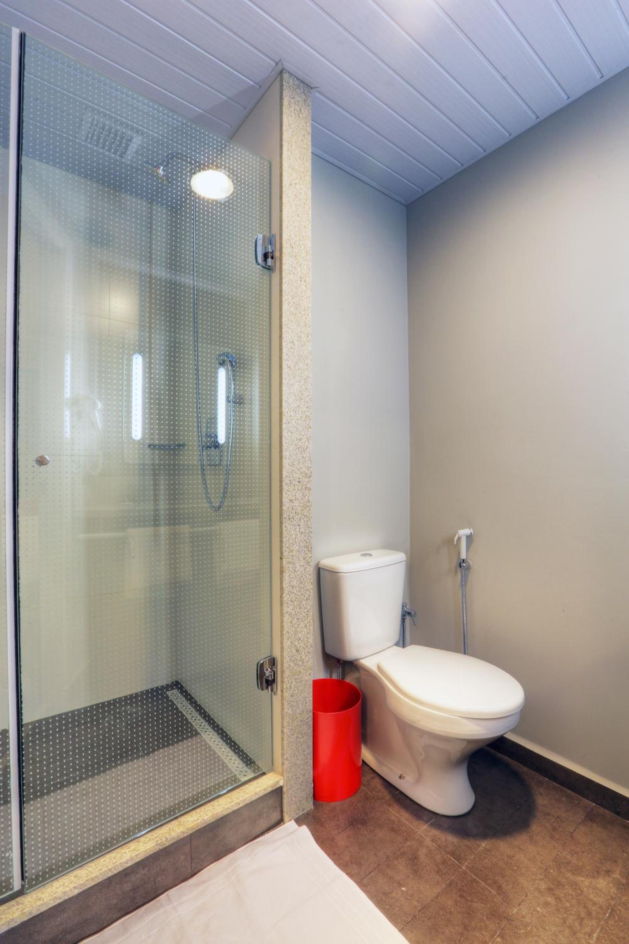 Apartment with Twin Beds