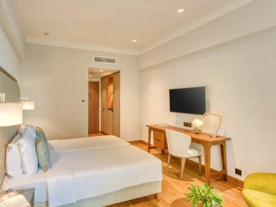 Superior Side View Double or Twin Room