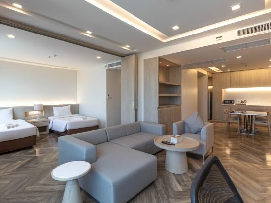 Jacuzzi Suite 2 Bedroom