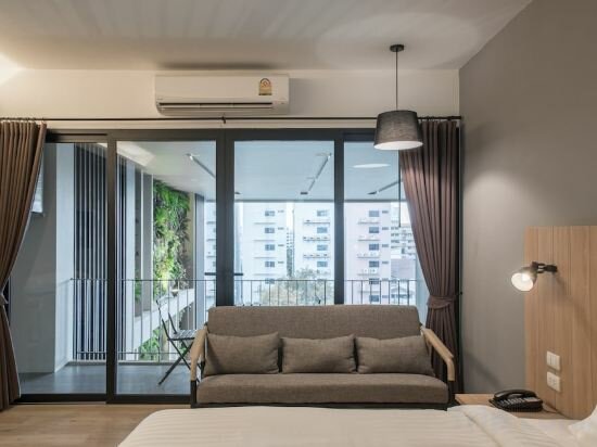 Pool Suite (Building A)