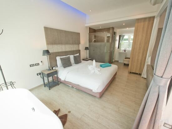 Villa R1 One Bedroom Jacuzzi Villa With Private Pool Non Smoking