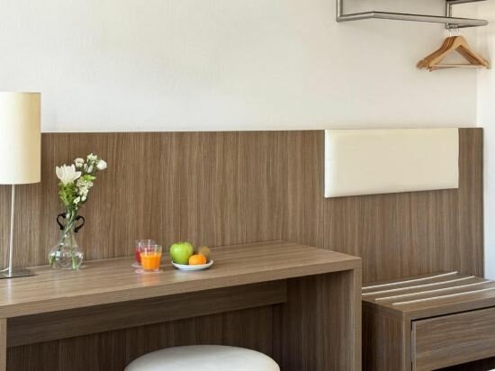 Economy Double Room With Private External Bathroom