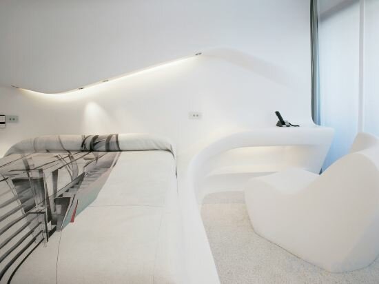 Zaha Hadid Space Club