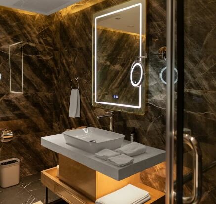 Apartment With 1 Double And 2 Single Beds And Living Room