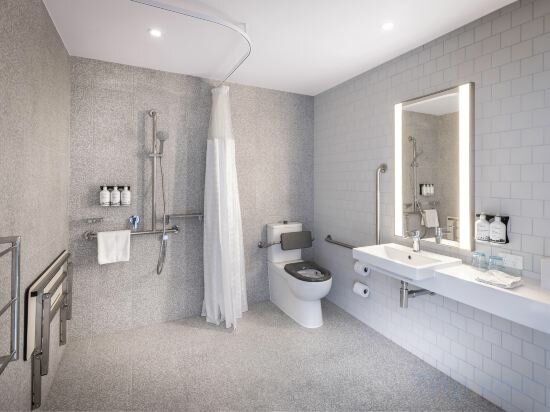 Standard Room, 1 Queen Bed, Accessible