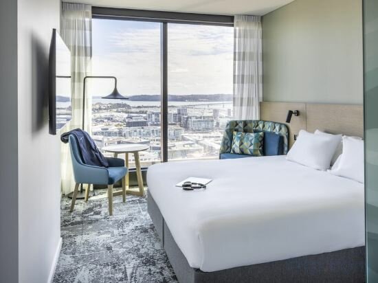 Standard Room, 1 Queen Bed, Accessible