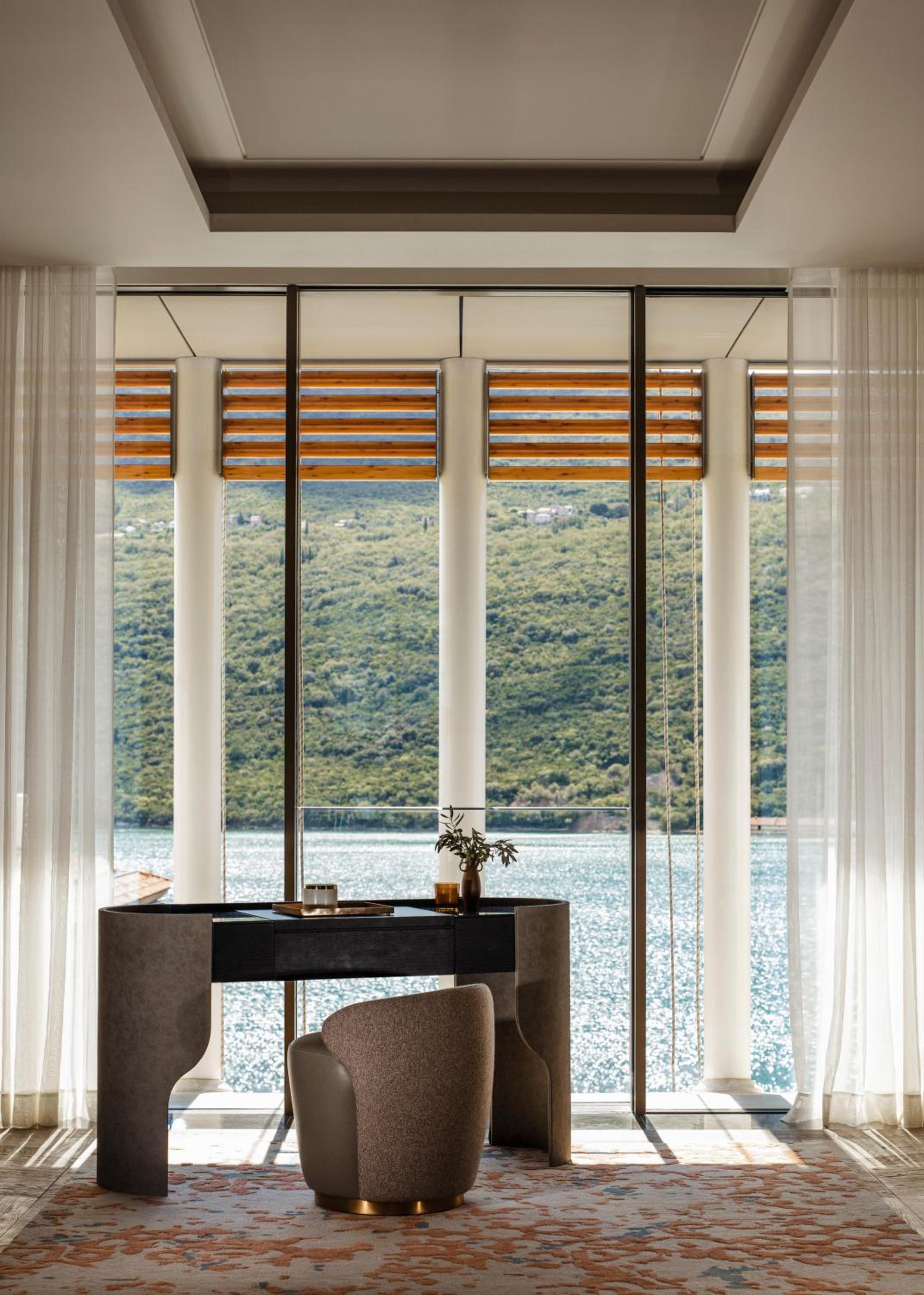 Suite ONE