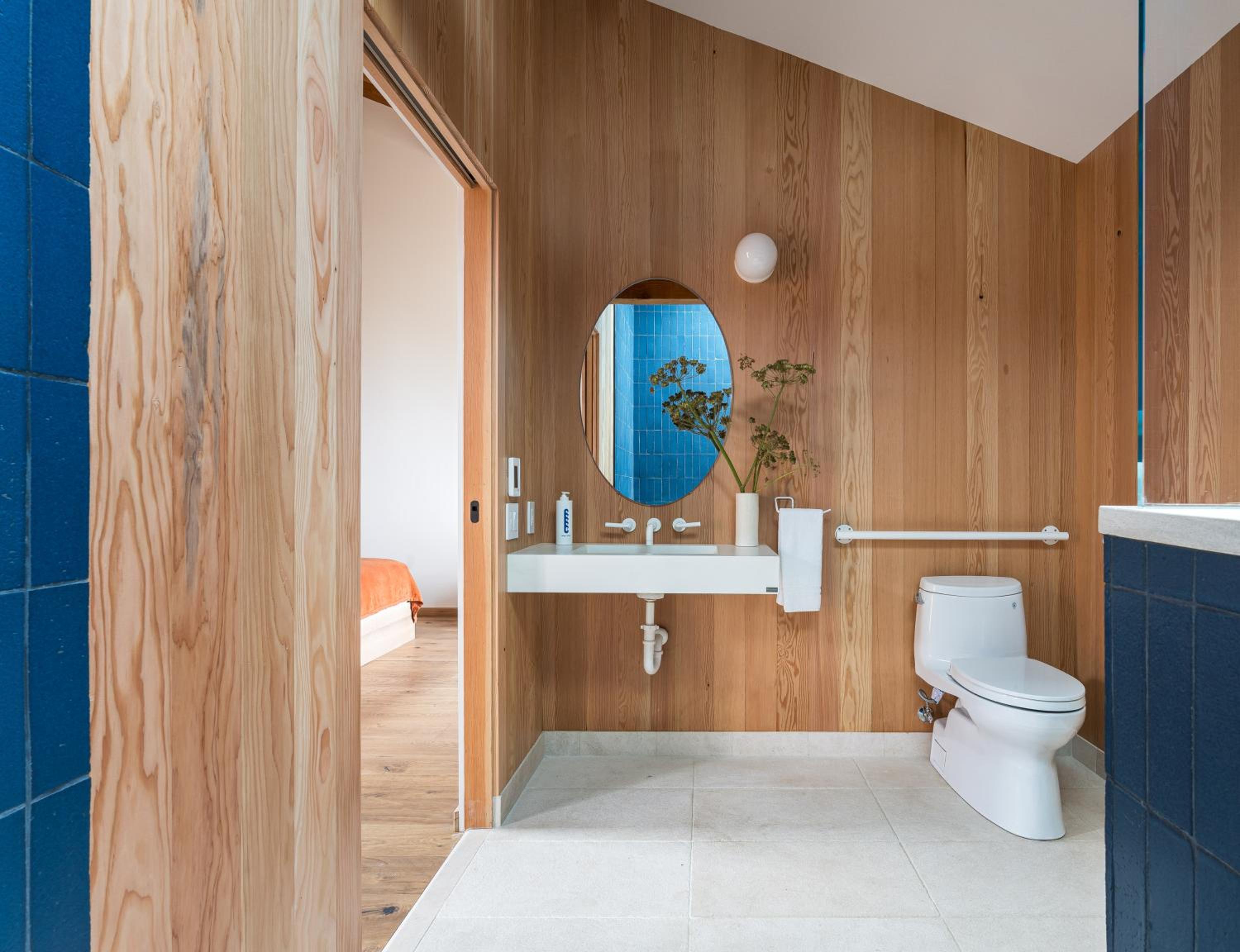 King Room - Disability Access