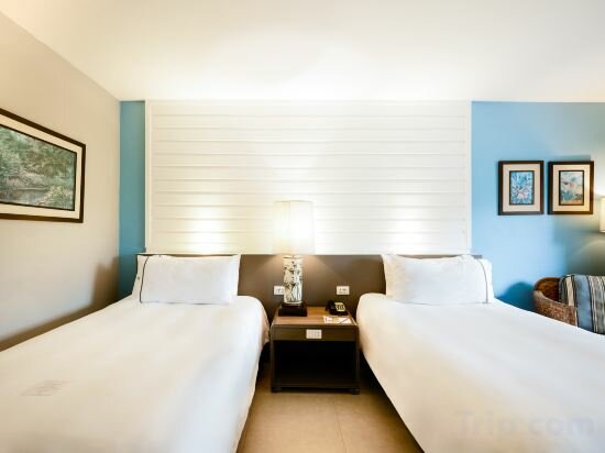 Tropical Superior (No View) Twin Bed