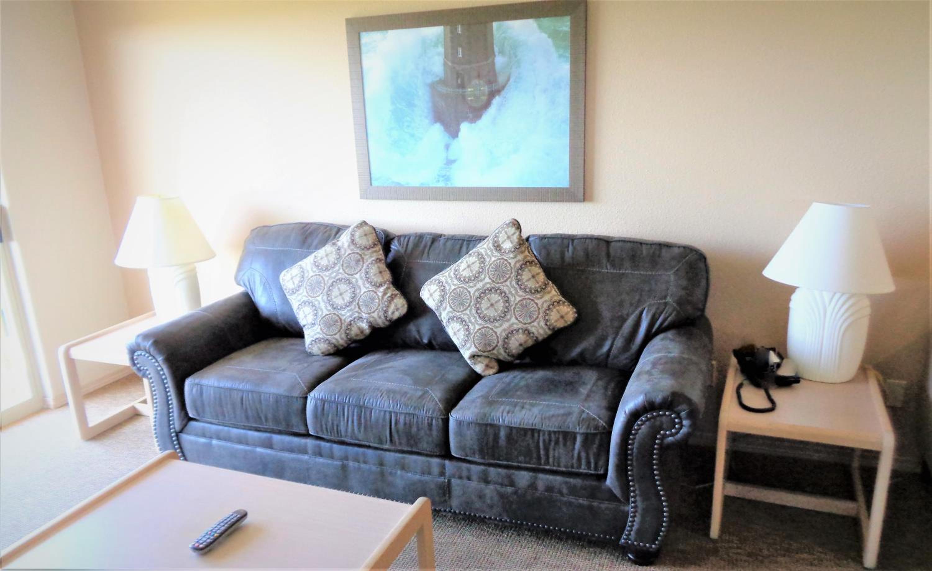 1 Bedroom, 2 Queens, Non-View, Dog Friendly