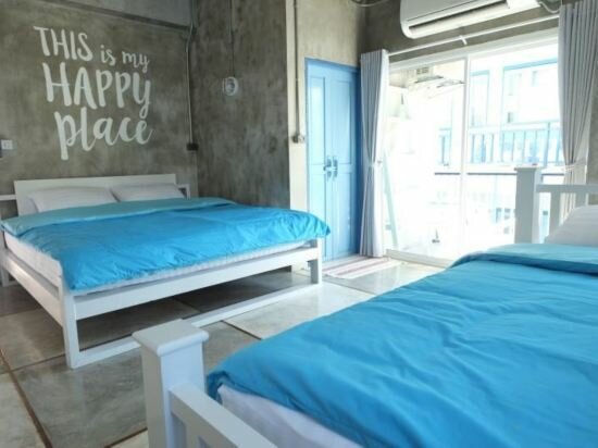 Triple Room with Air-Conditioner