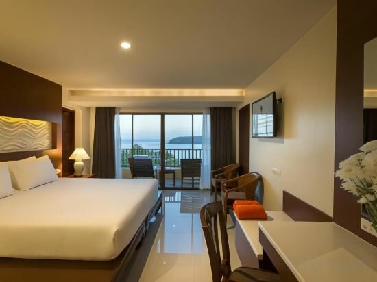 Deluxe Sea View Room