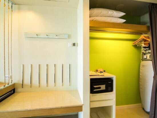 Family Pool View Room