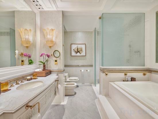 Family Sea View Suite