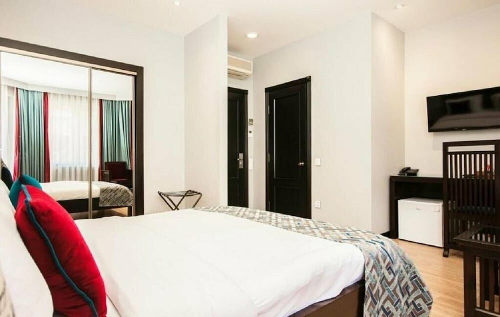 Comfort Double or Twin Room