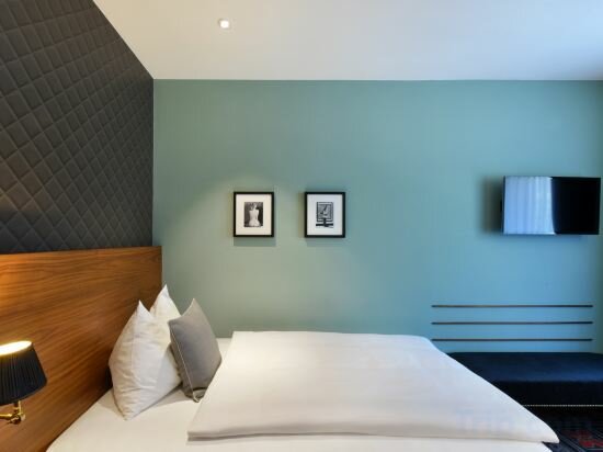 Single Room Business