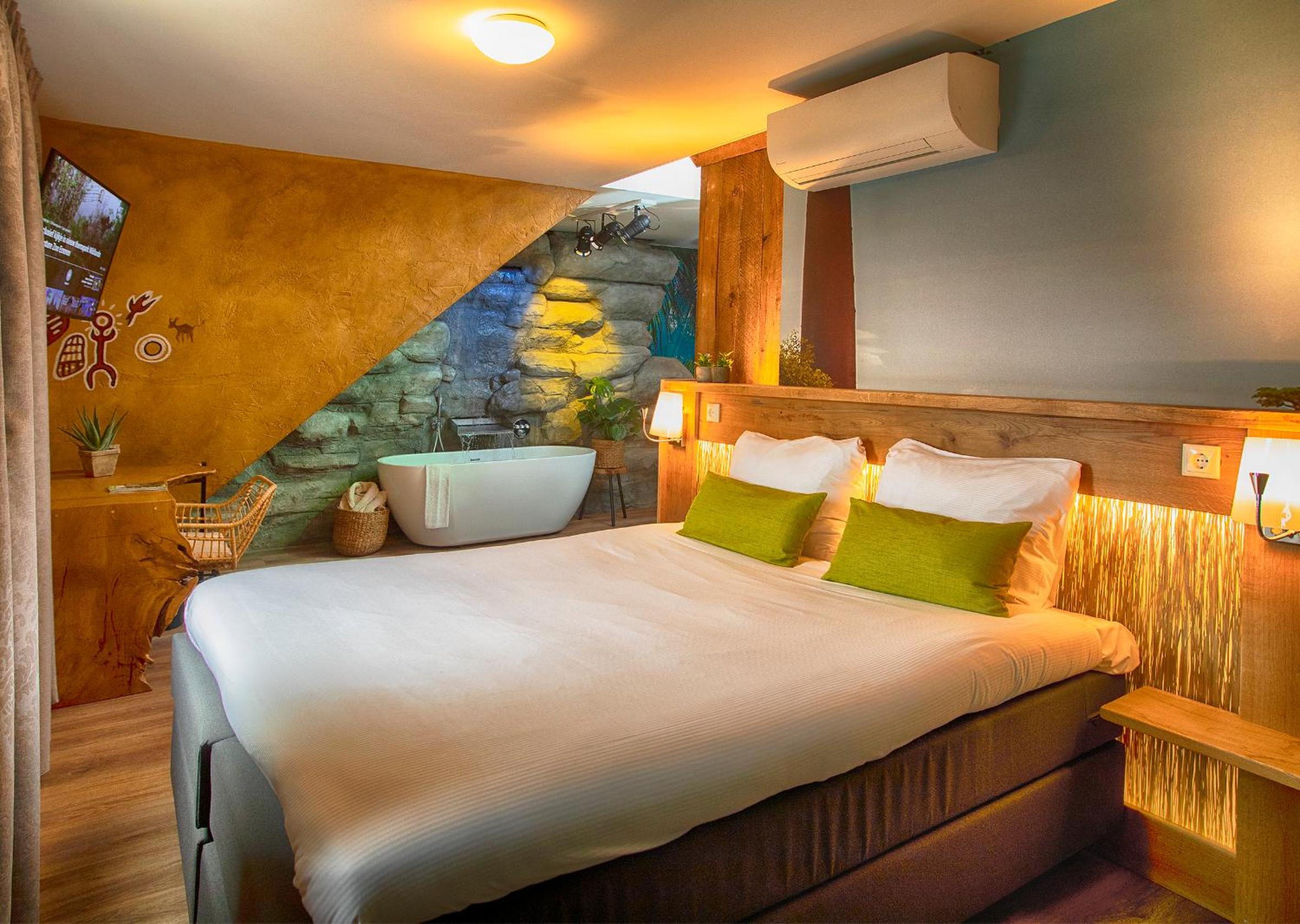 Deluxe Family Suite