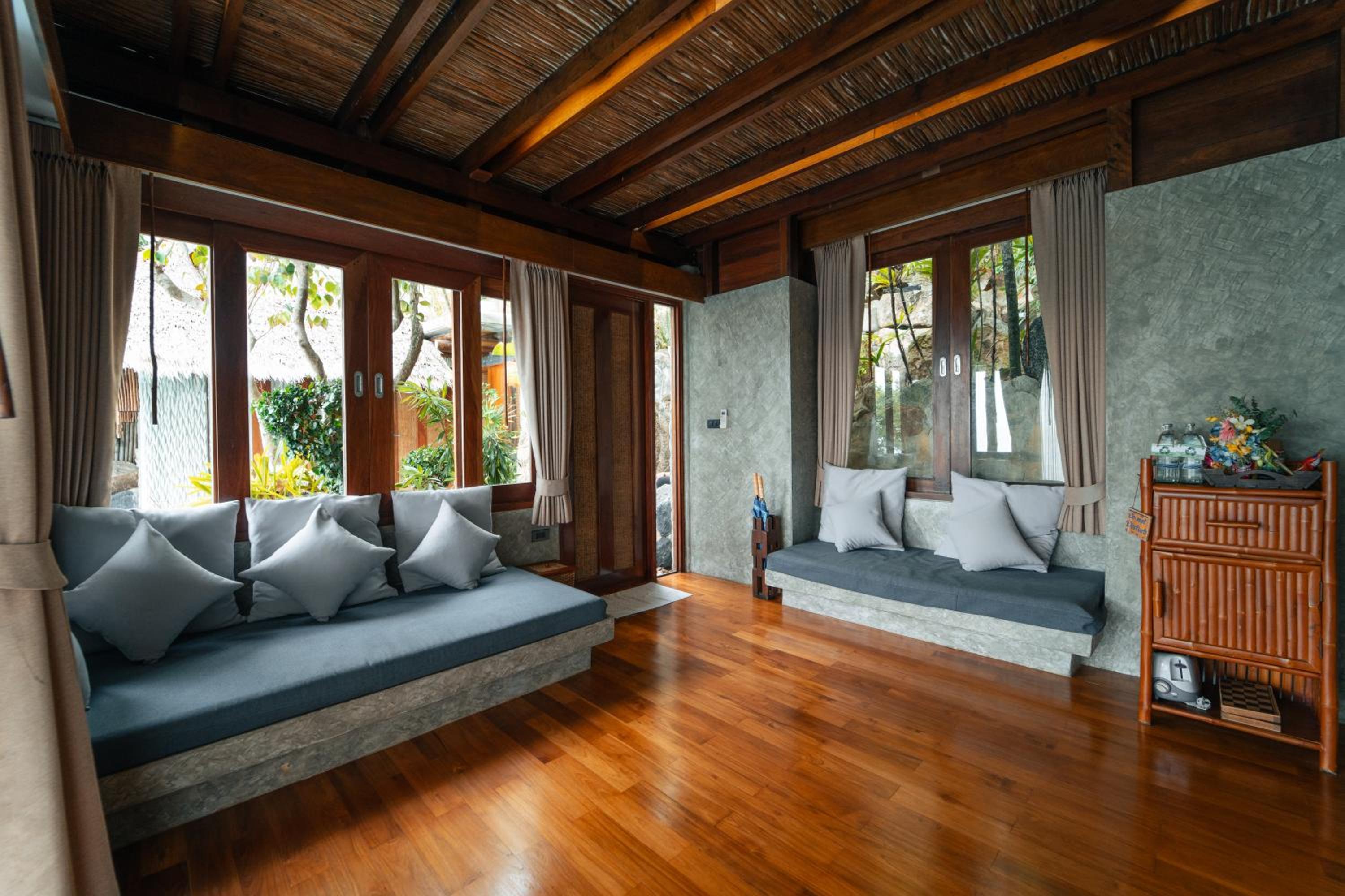 Pool Villa 6
