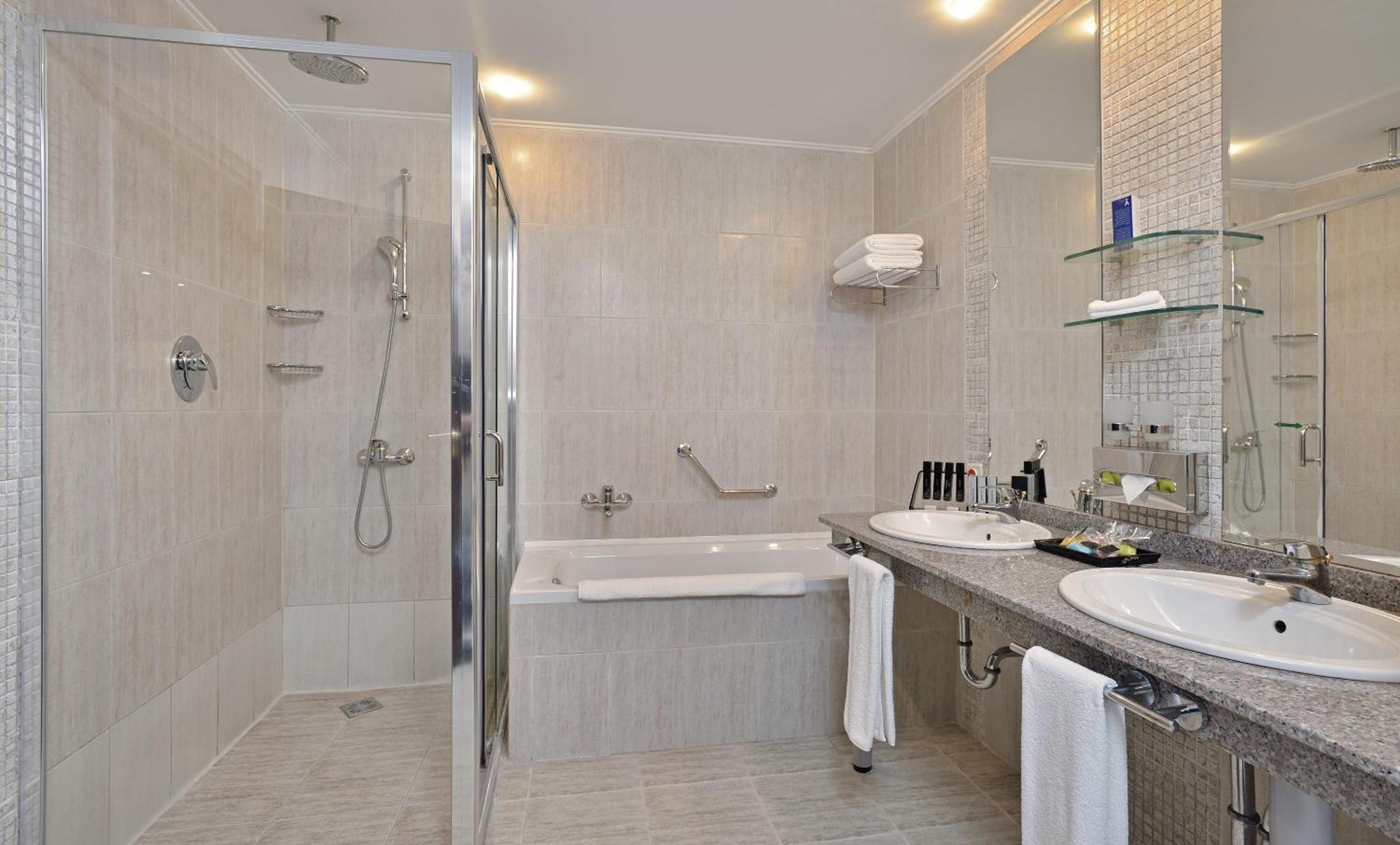 Standard Double or Twin Room with Park View