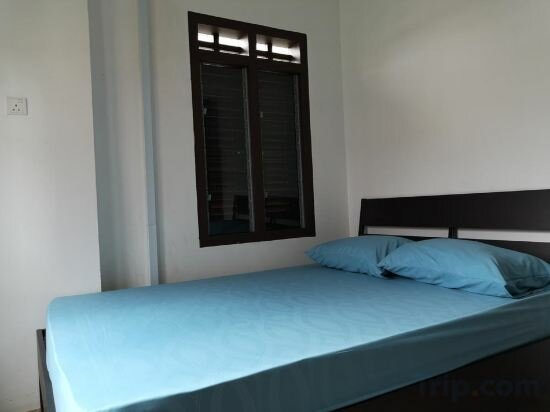 Standard Double Room With Shared Bathroom