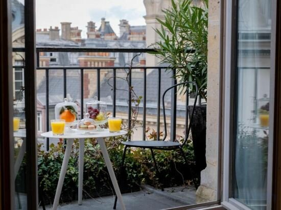 Superior Room With Balcony