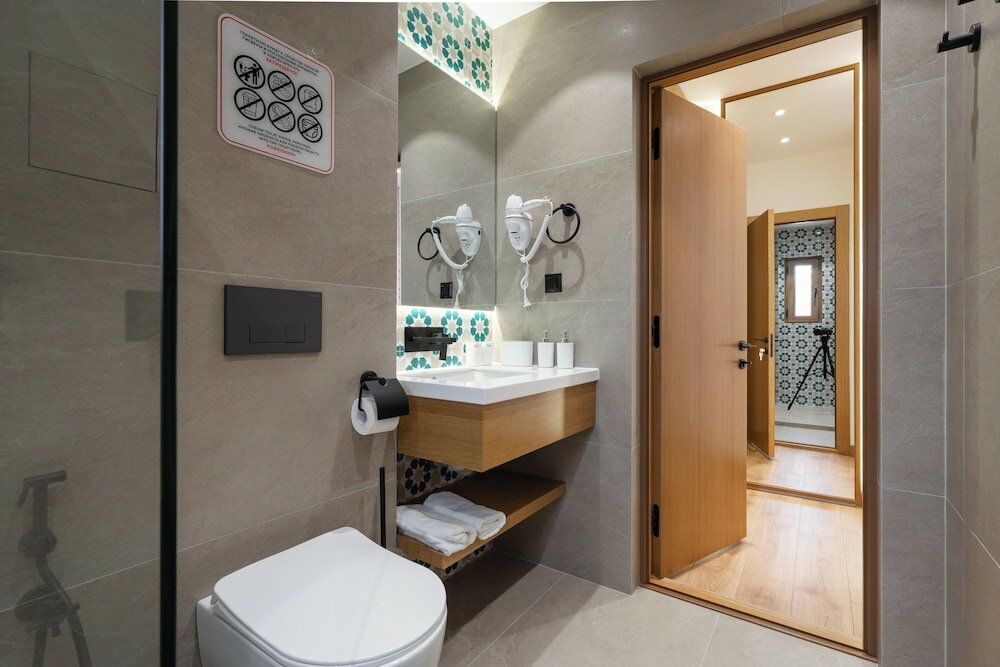 Double Room, Lanai, City View