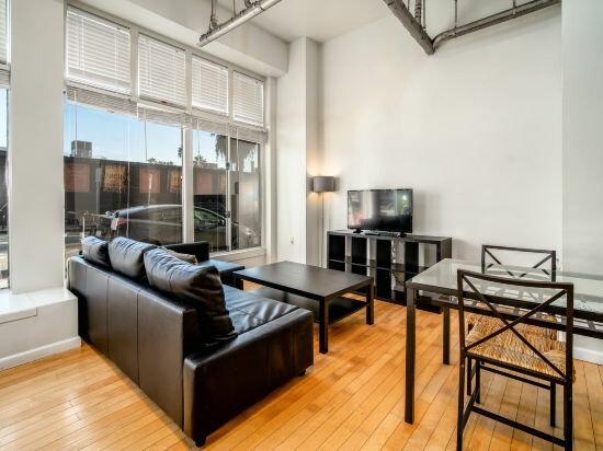 Deluxe Suite with Partial Ocean View