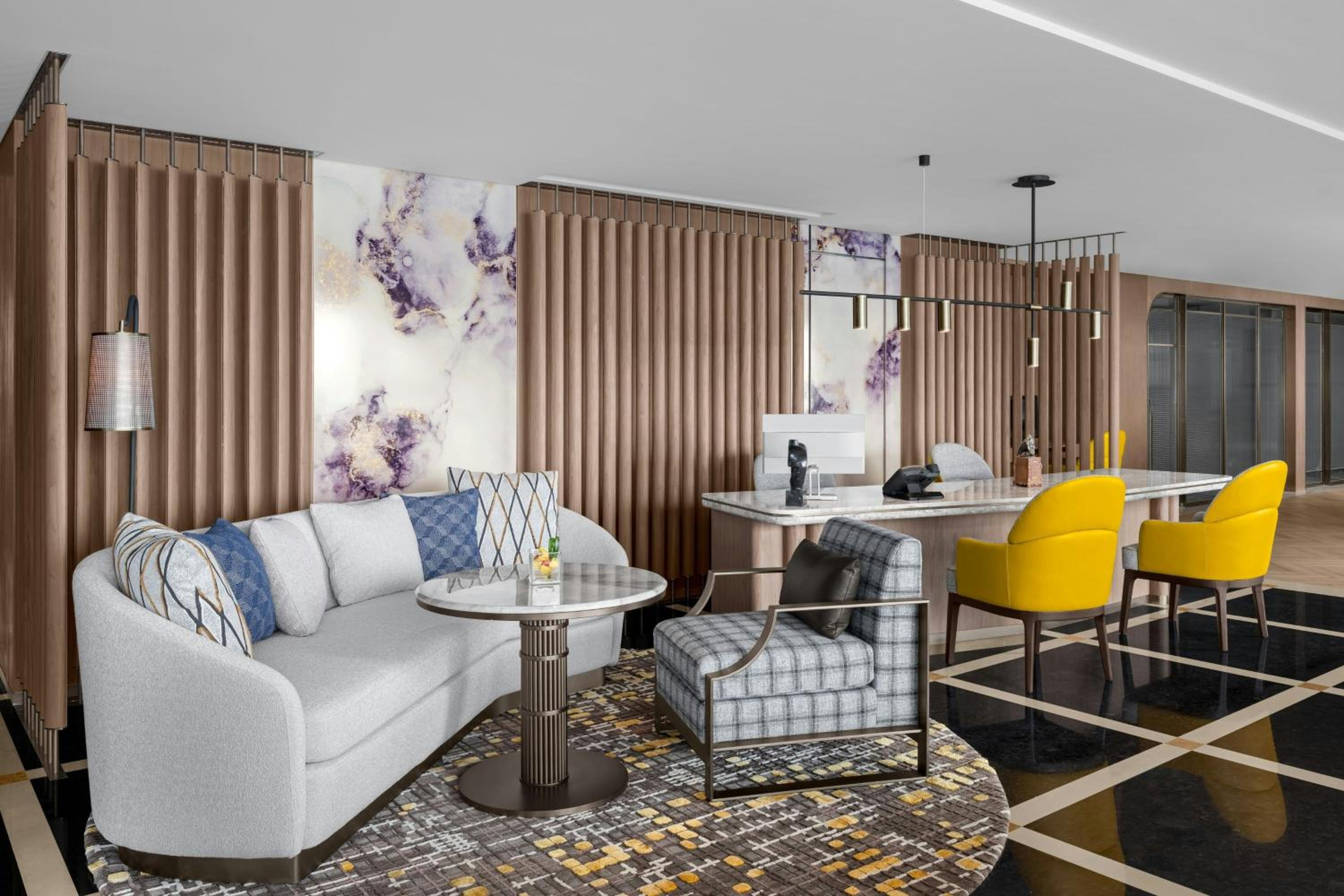 Executive King Room with Bund View - Club Lounge Access
