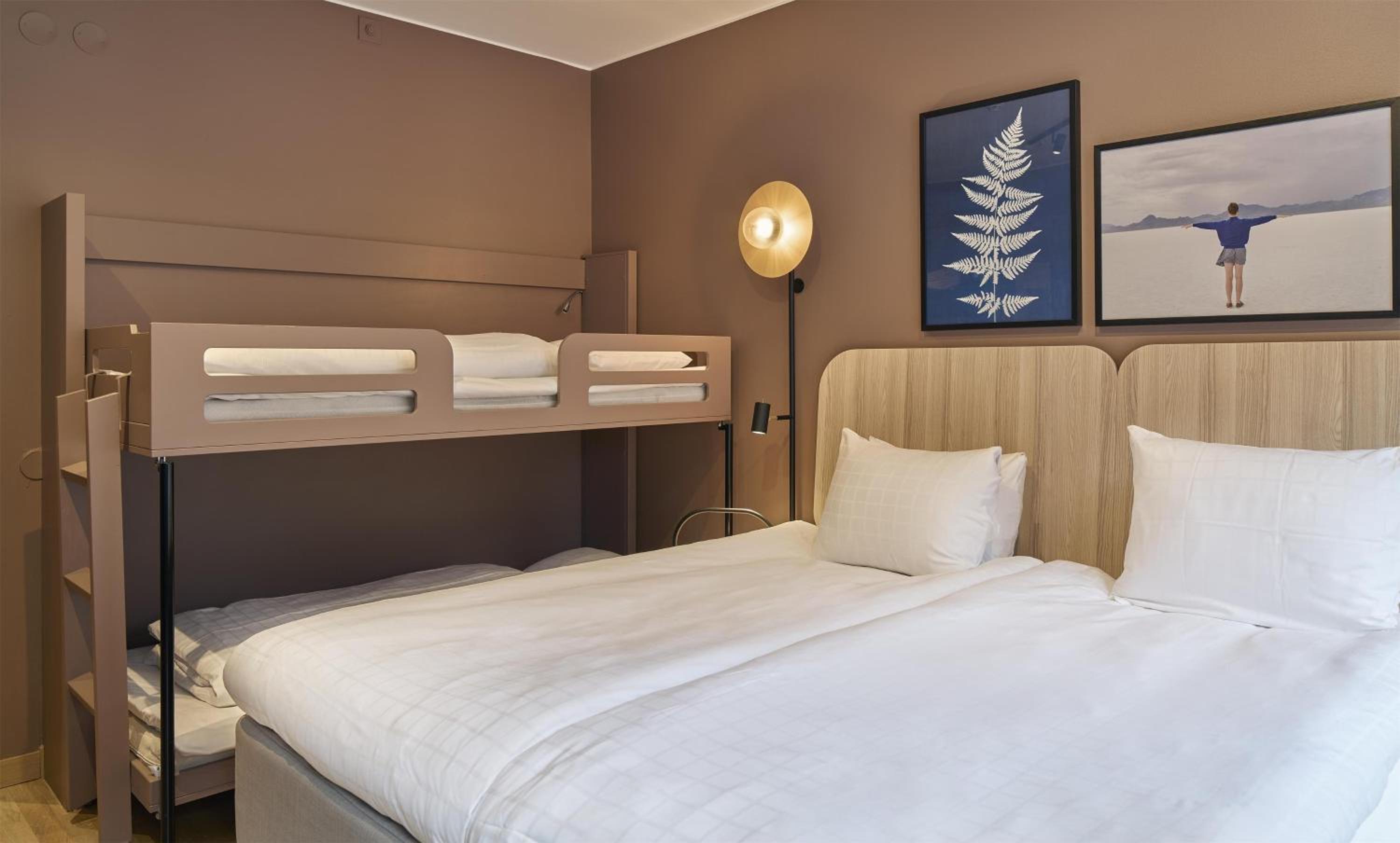 Standard Family Room