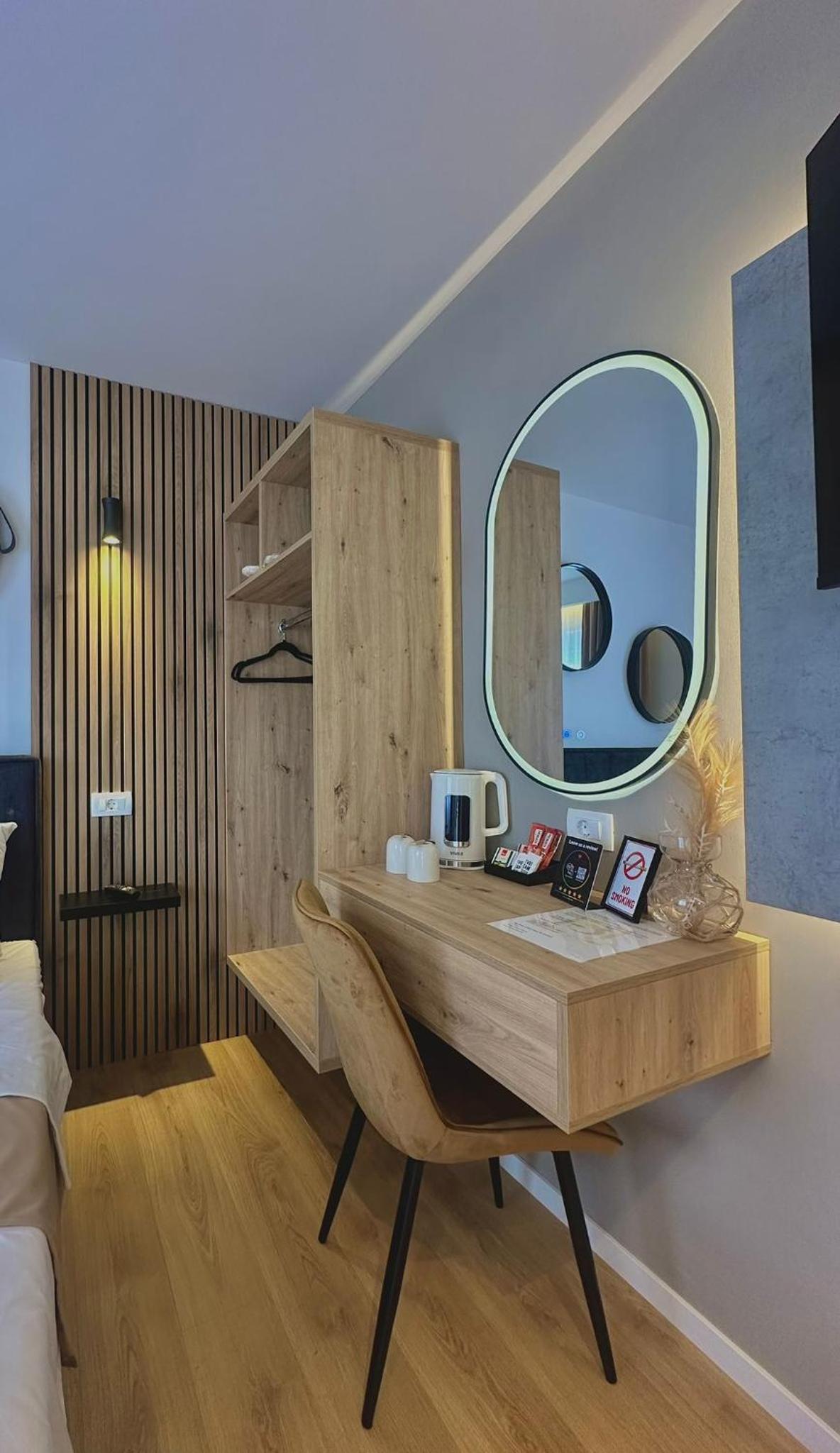 Two-Bedroom Deluxe Apartment