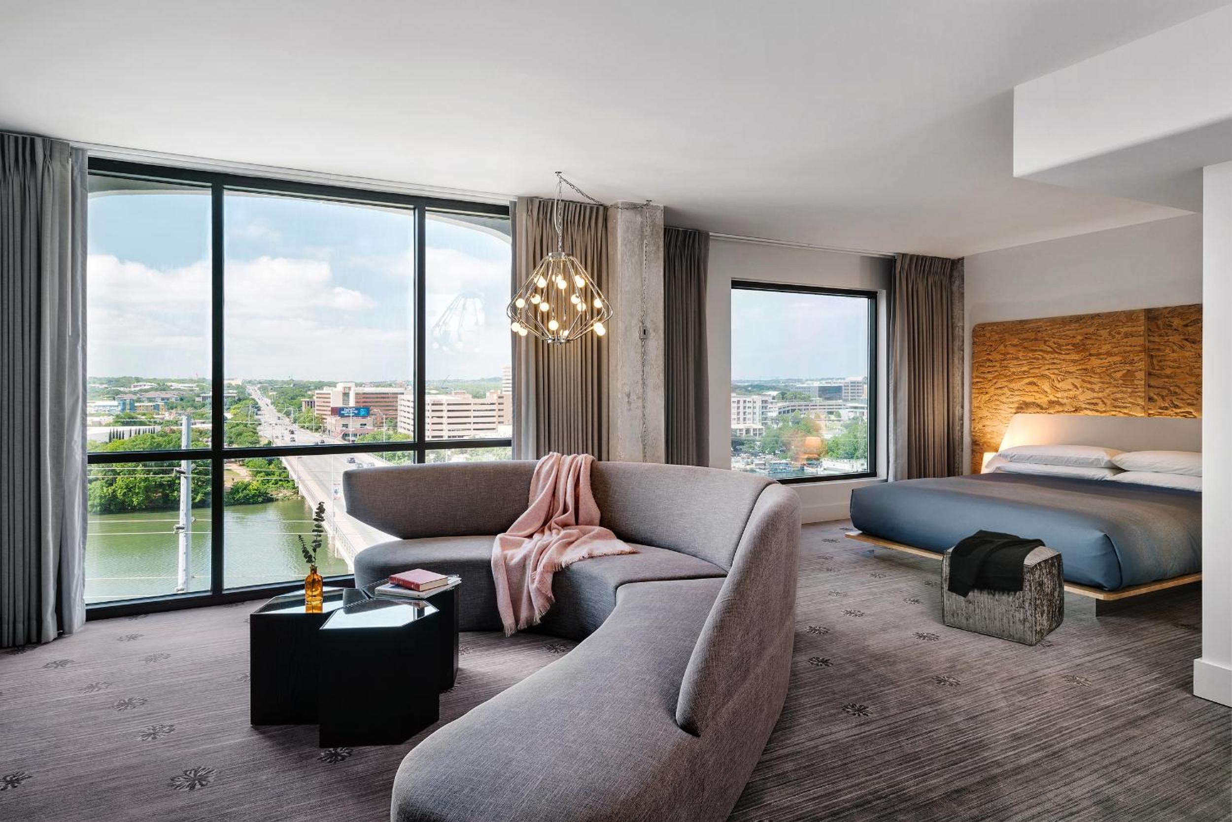 Town Lake Studio Suite 