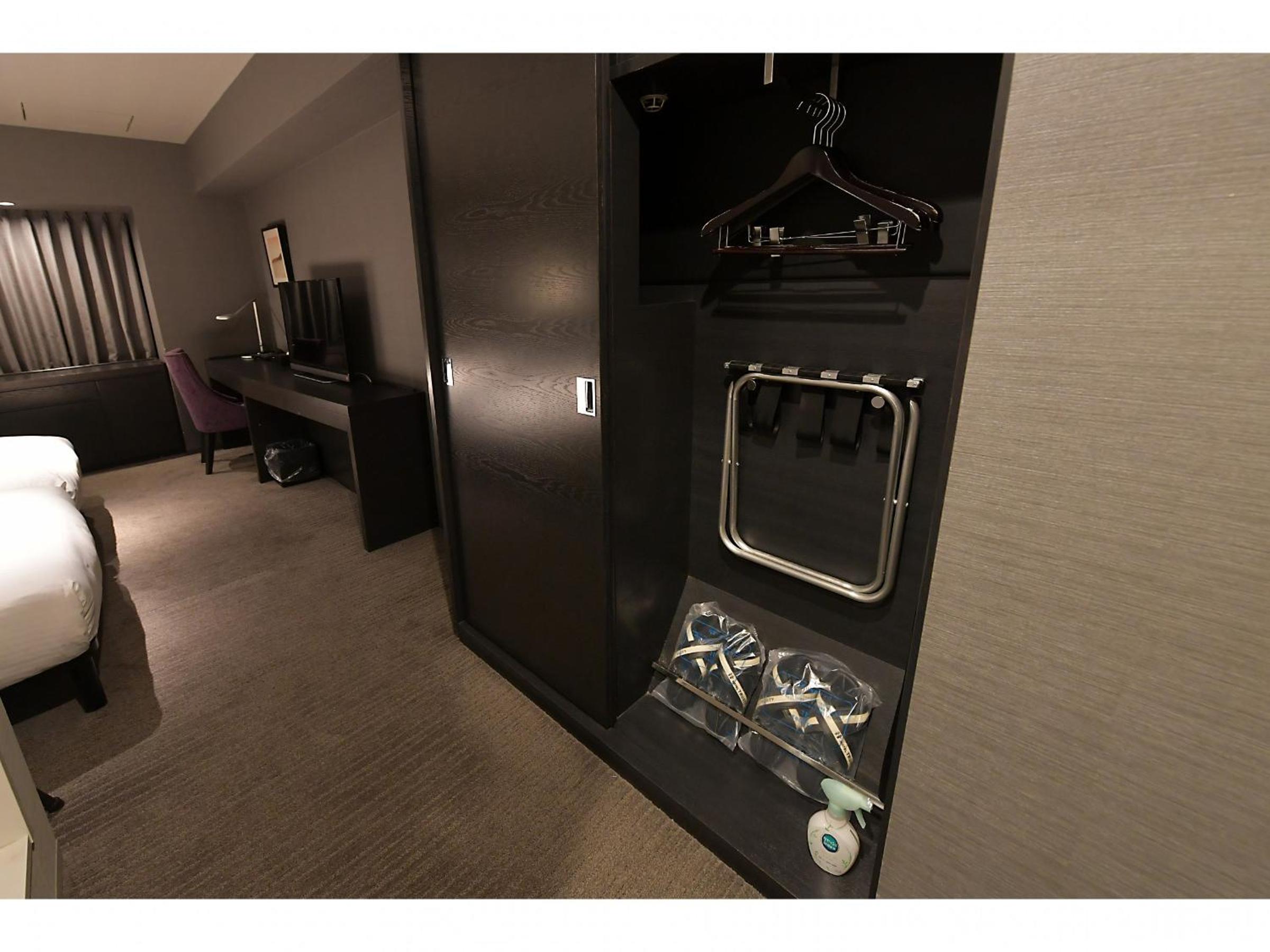 Standard Twin Room - Non-Smoking - No Room Cleaning Service