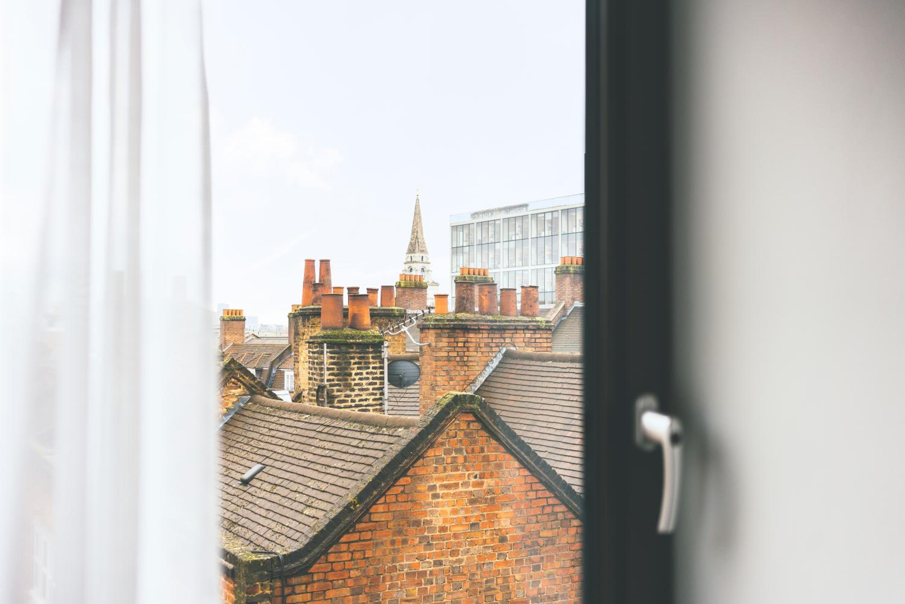 Classic Double Room - with Window