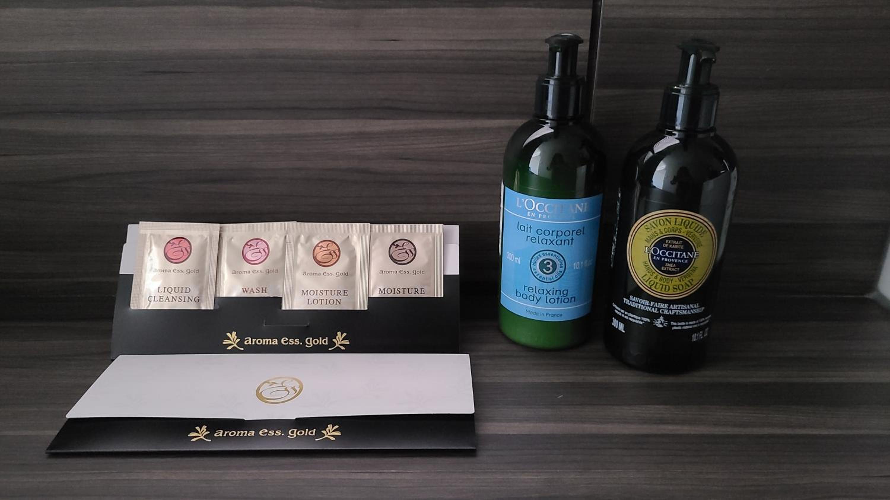 Executive Twin Room - Main Building - Non-Smoking