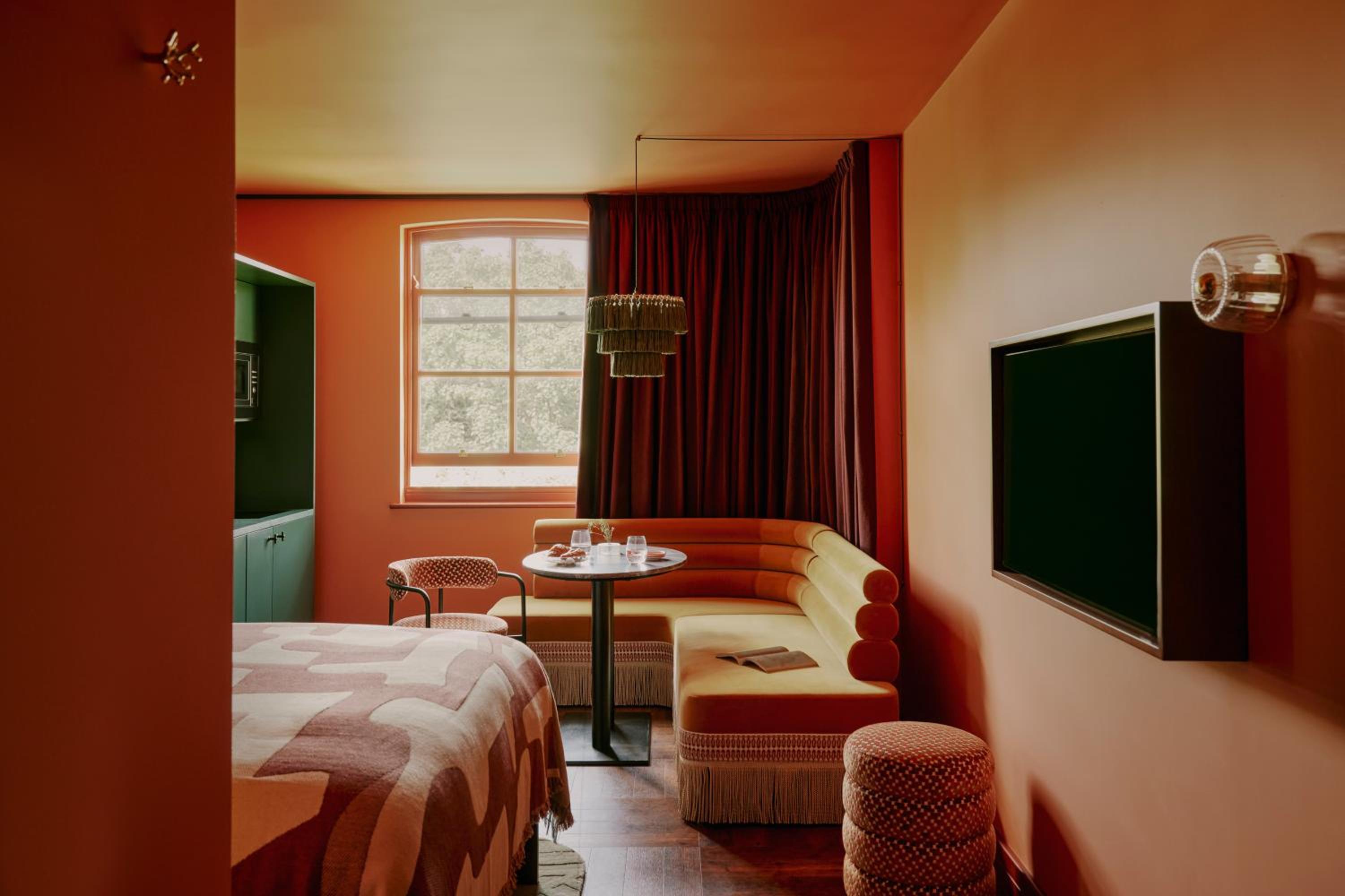 City Studio with Garden View