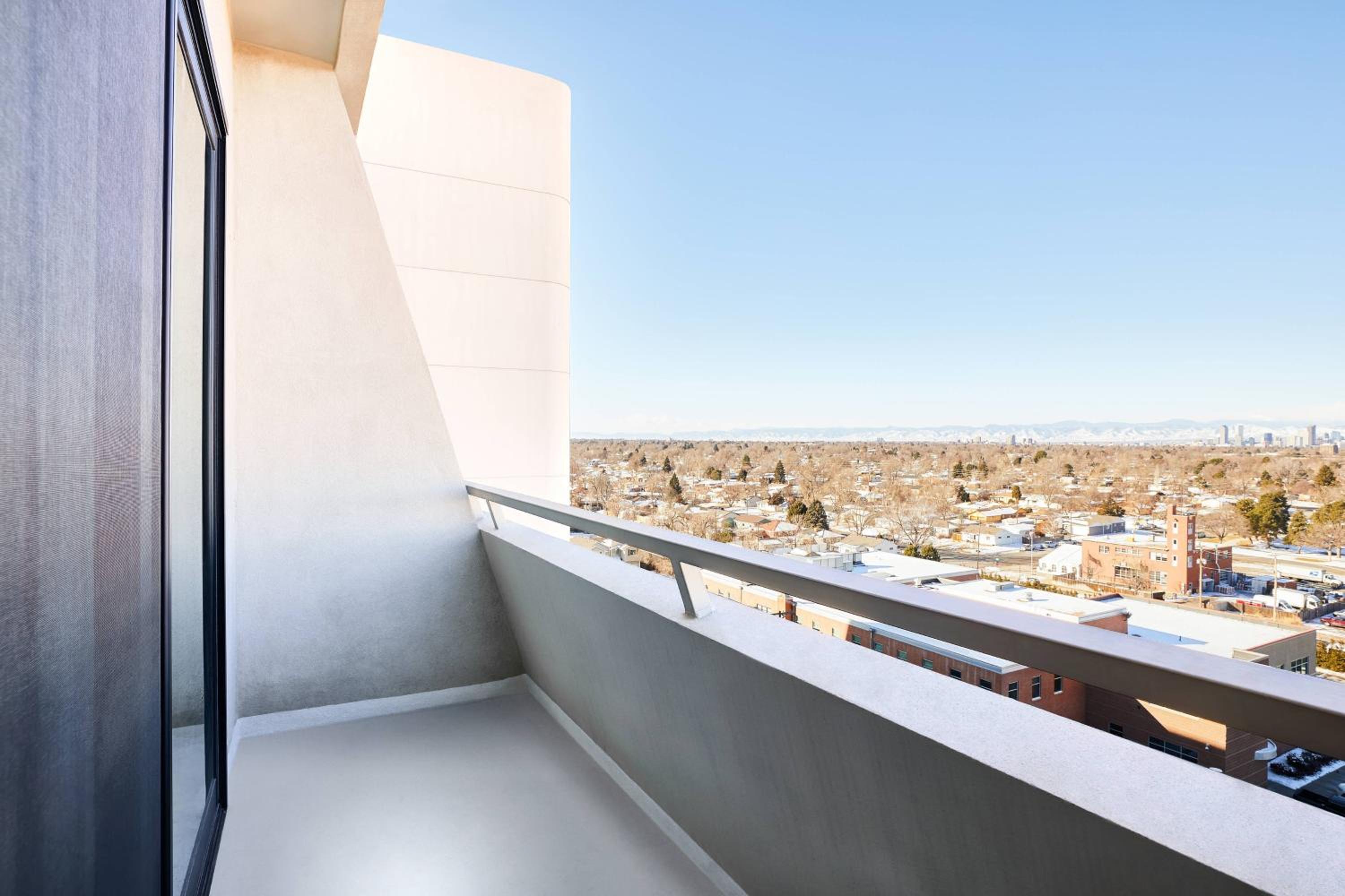 Hospitality Suite - Club Lounge Access