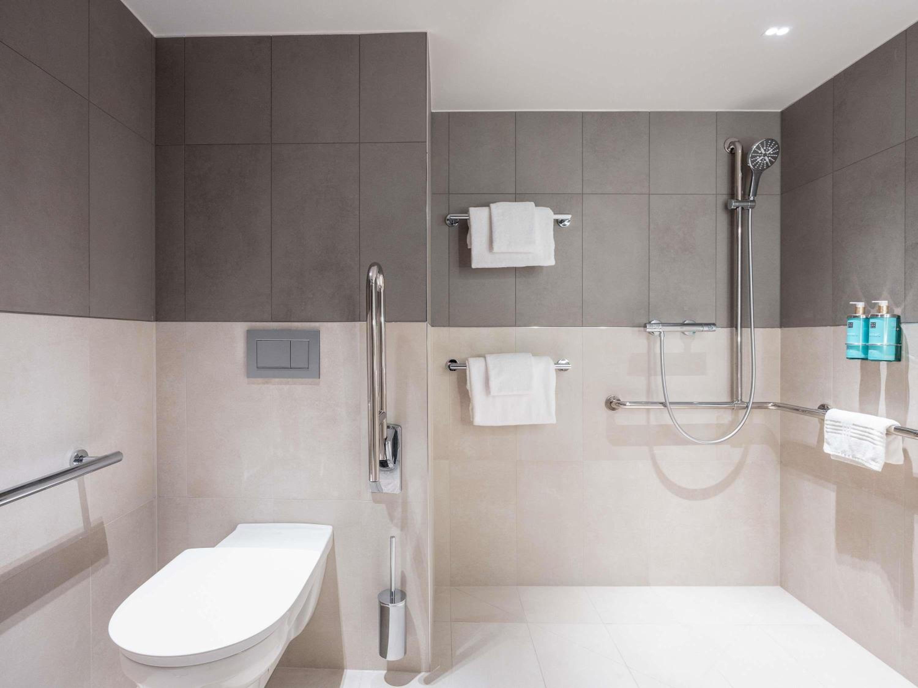 Standard Double Room - Disability Access