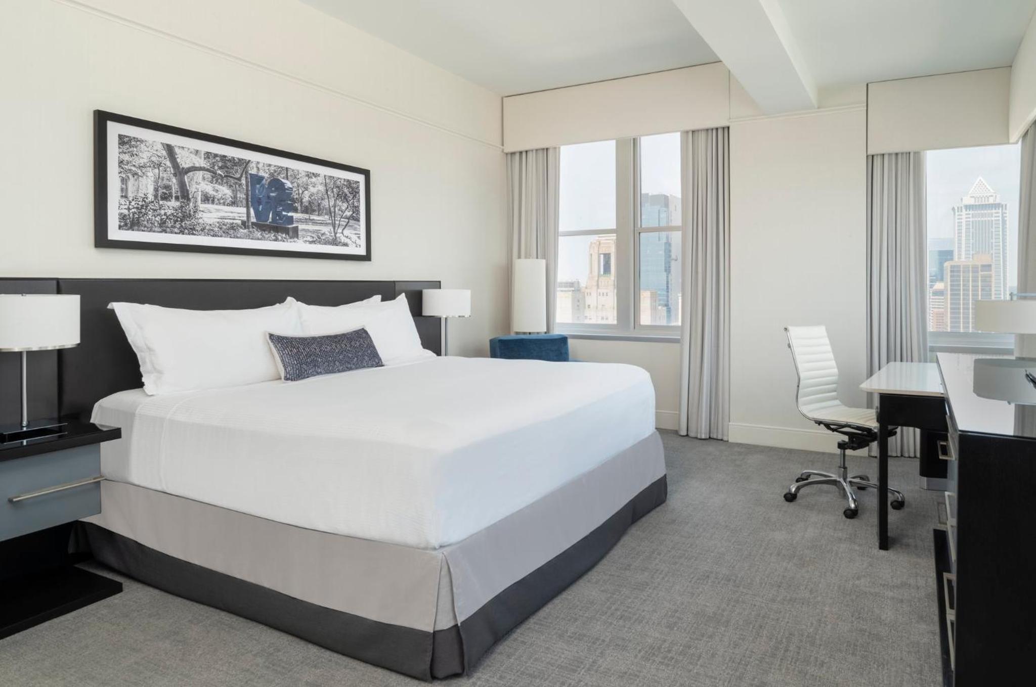 Deluxe King Room - Disability Access