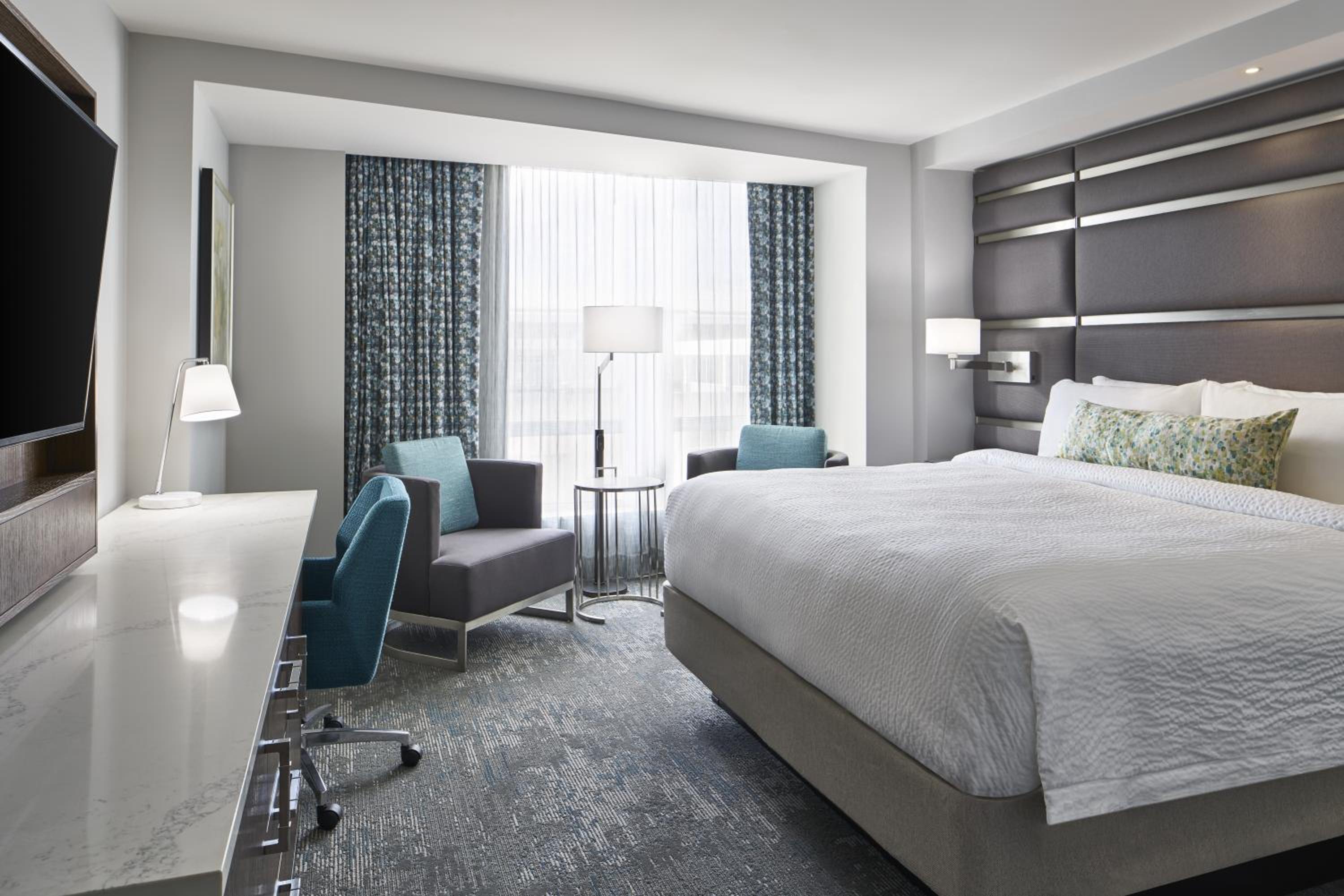King Room - Hearing Accessible