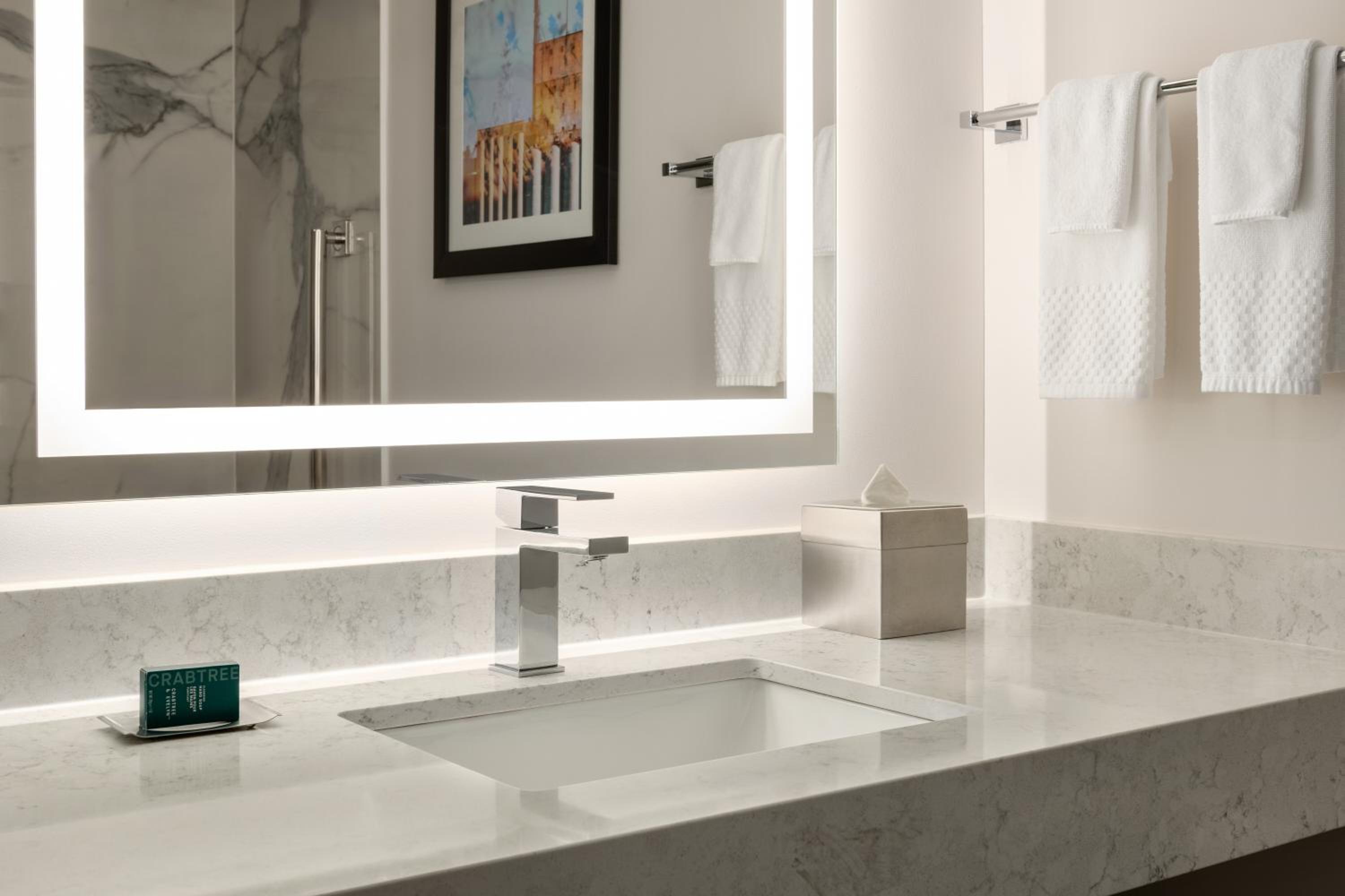 Corner Queen Room with Two Queen Beds