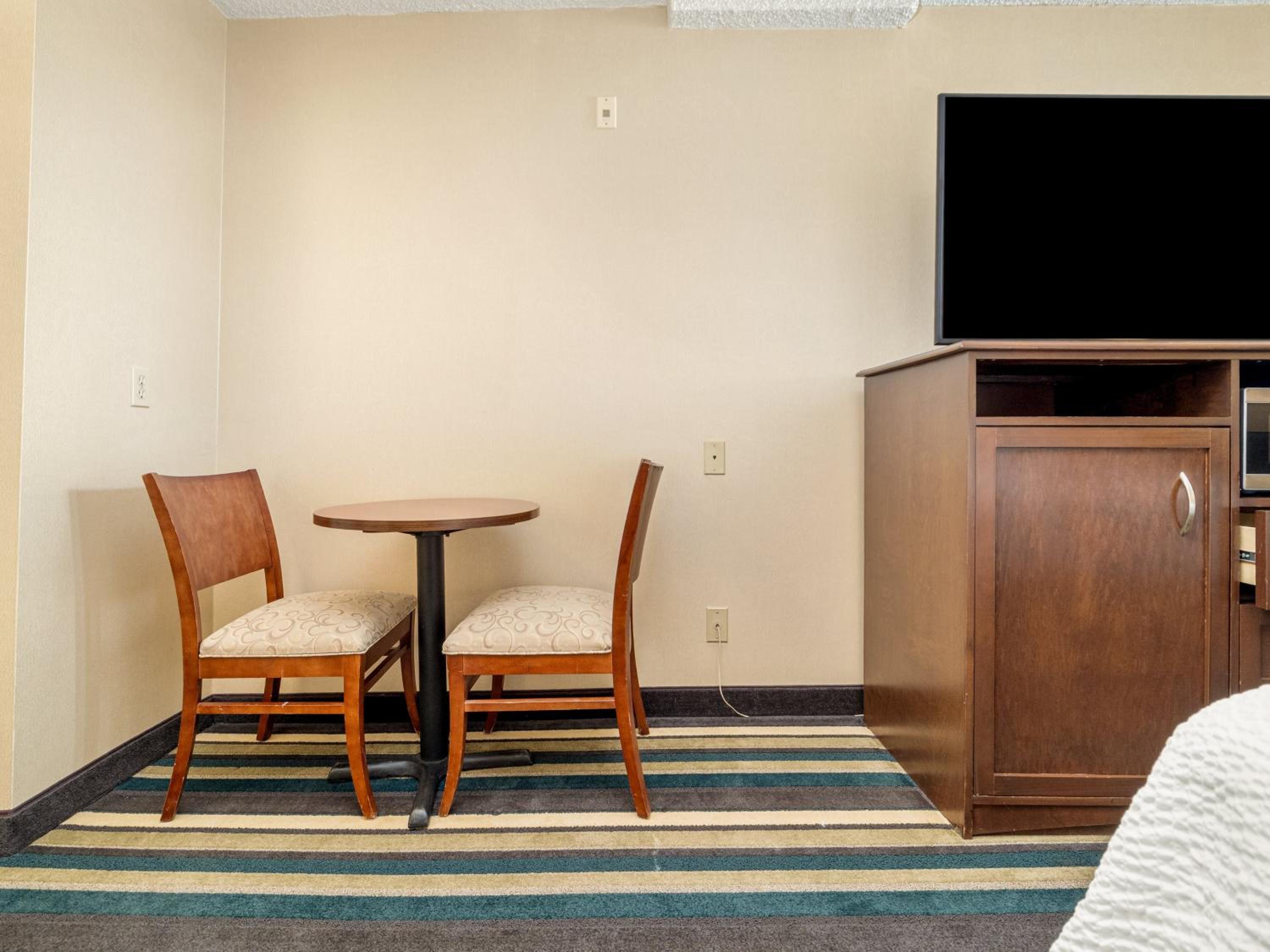 Standard Room - Non-Smoking