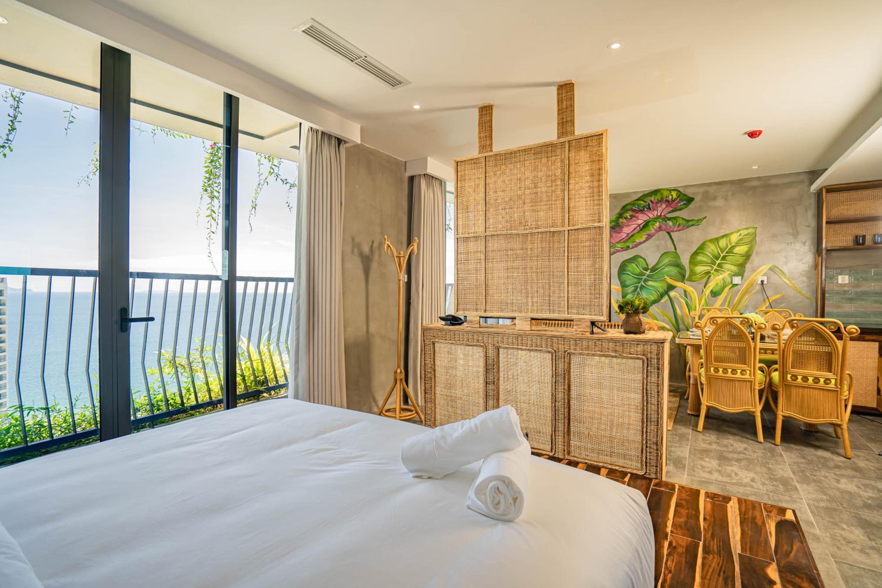 Lotus Paradise Oasis - 2 Bedrooms