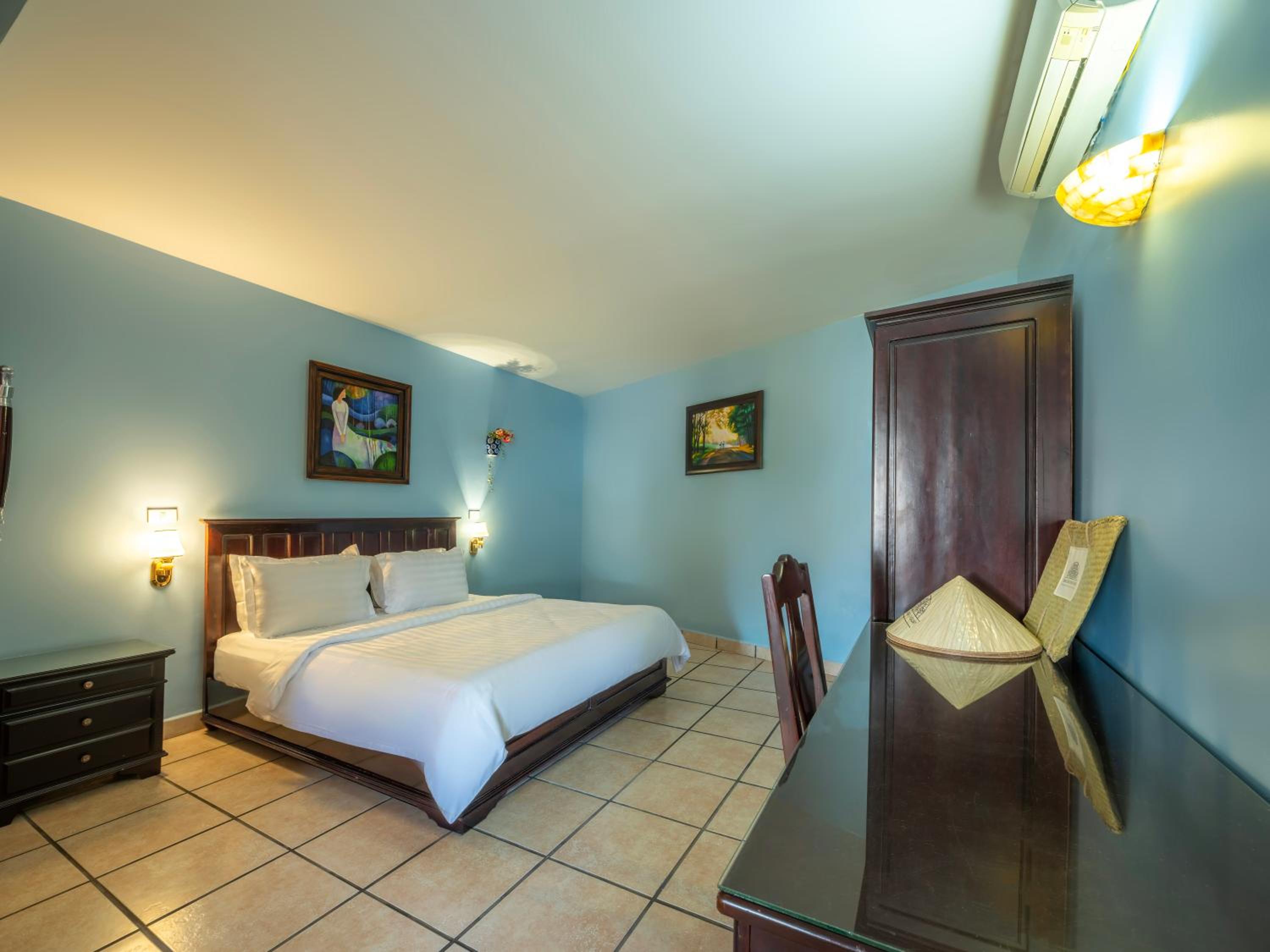 Family Suite with Balcony