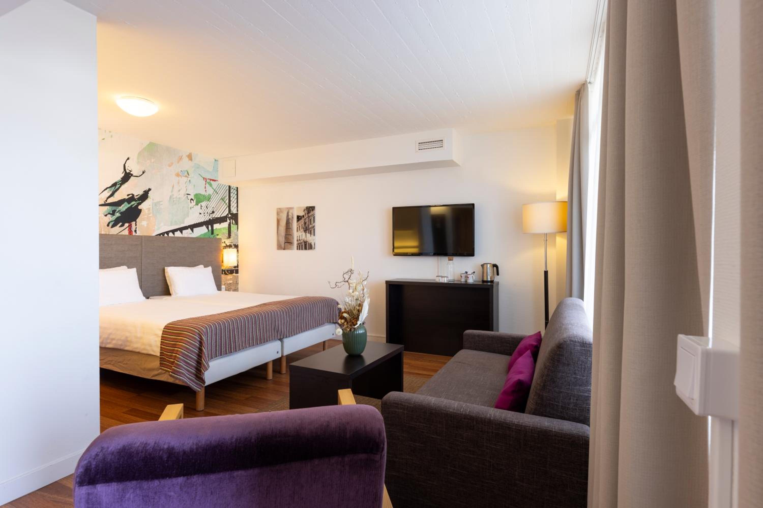 Standard Twin Room Plus