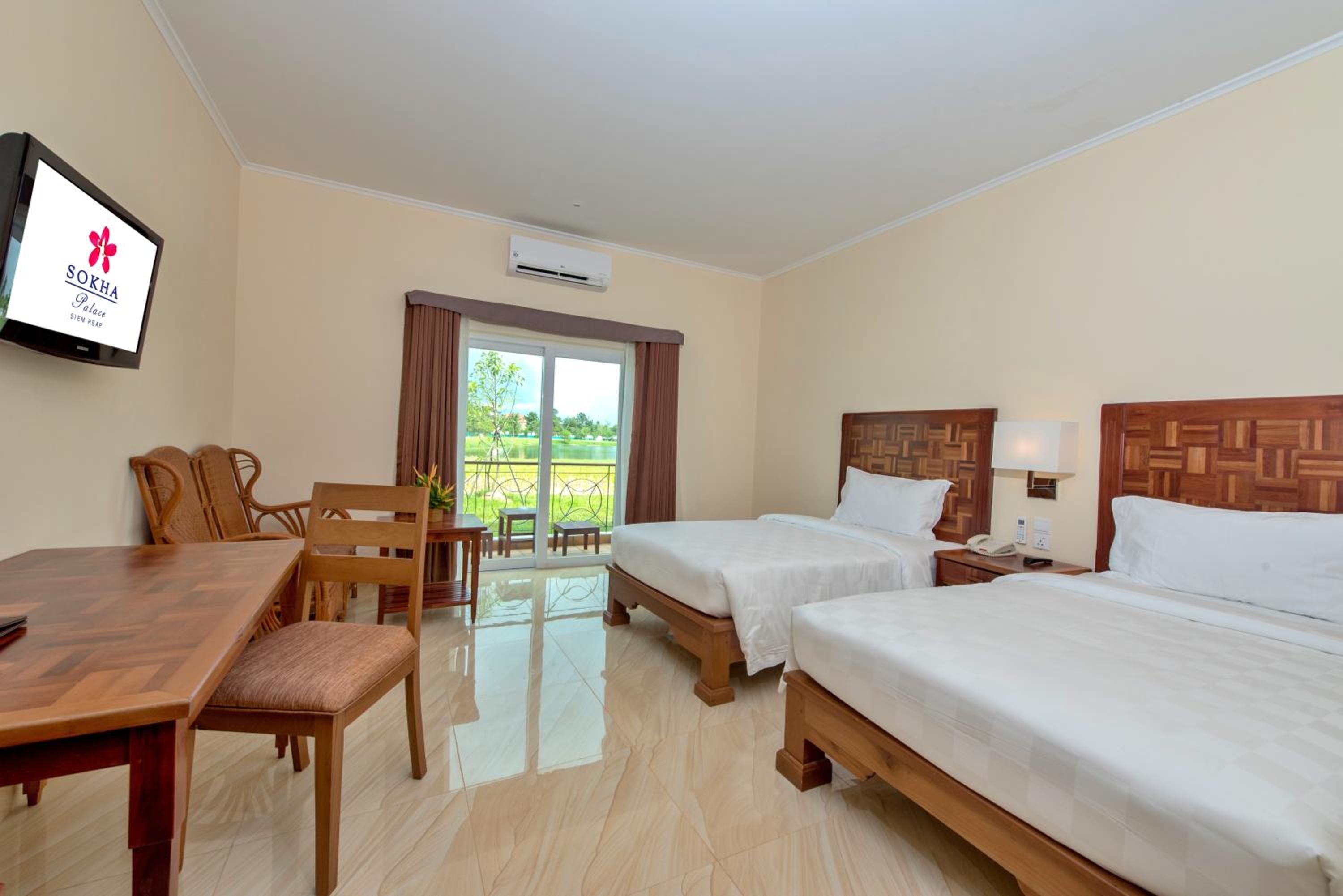 Superior Twin Room with Garden View