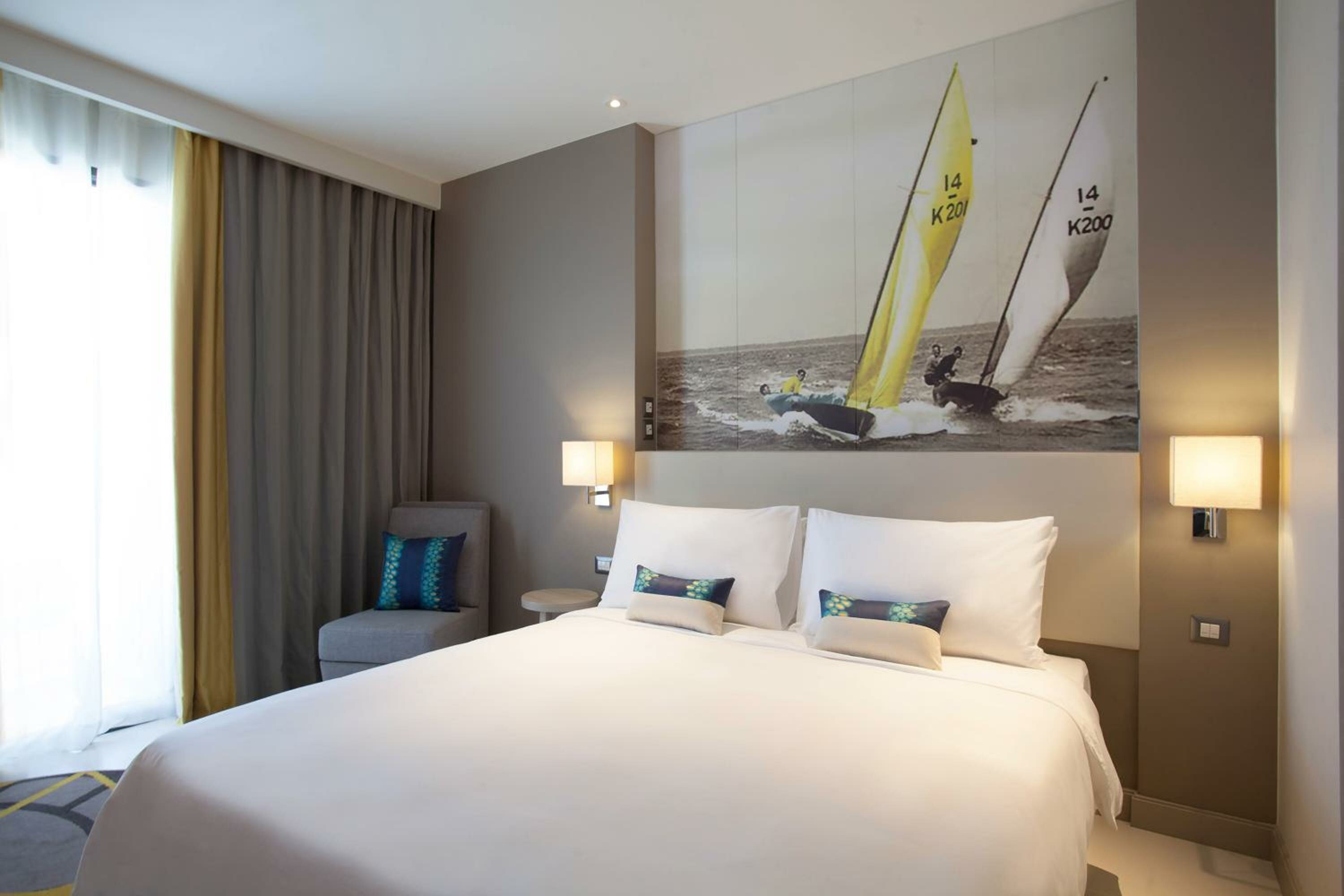 Superior King Room with Ocean View