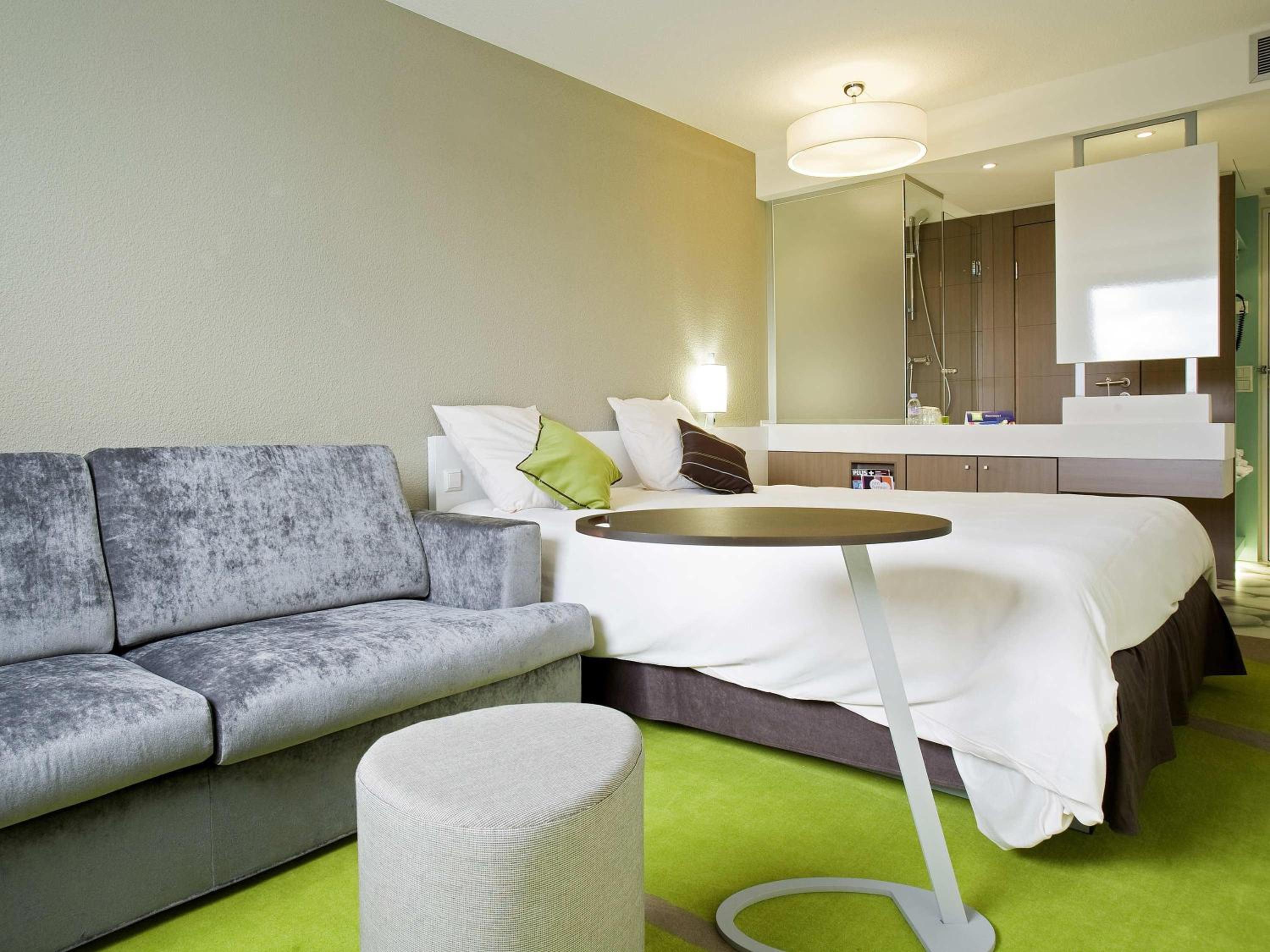 Standard Room with 1 Double Bed and Sofa Bed